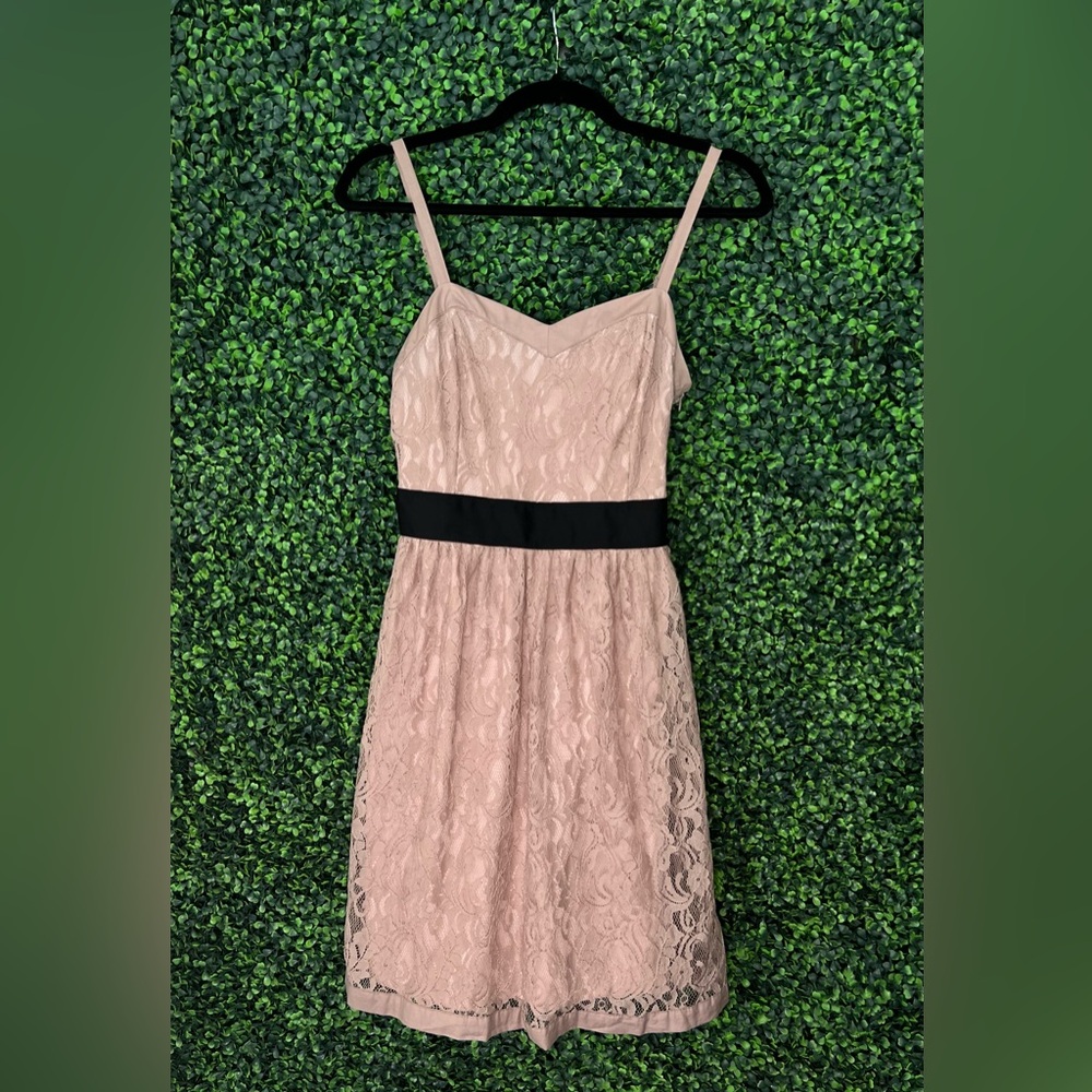 ELLE Mauve Baby Pink Lace Dress